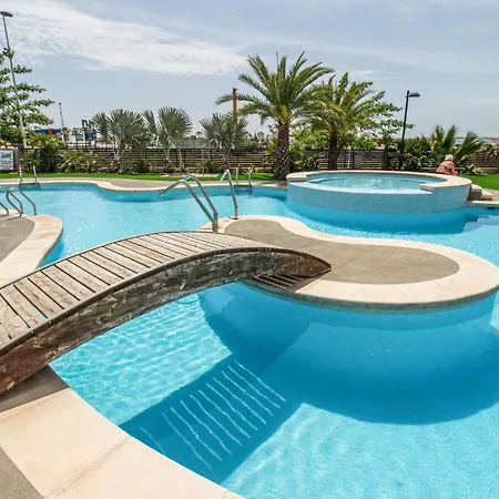 Дом отдыха Beach Front Home In Torrevieja Торевьиа