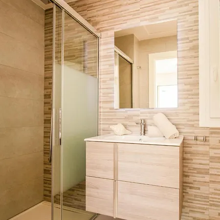 3 Bedroom Gorgeous In Feriehus Torrevieja