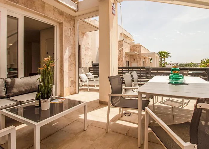 Holiday home 3 Bedroom Gorgeous In Torrevieja