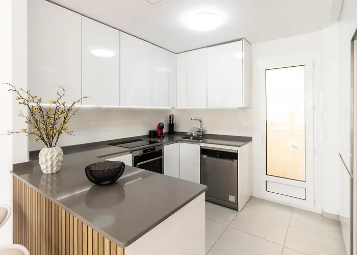 3 Bedroom Gorgeous In *